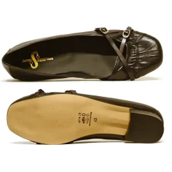Sacapuce TCHAN  cuir noir